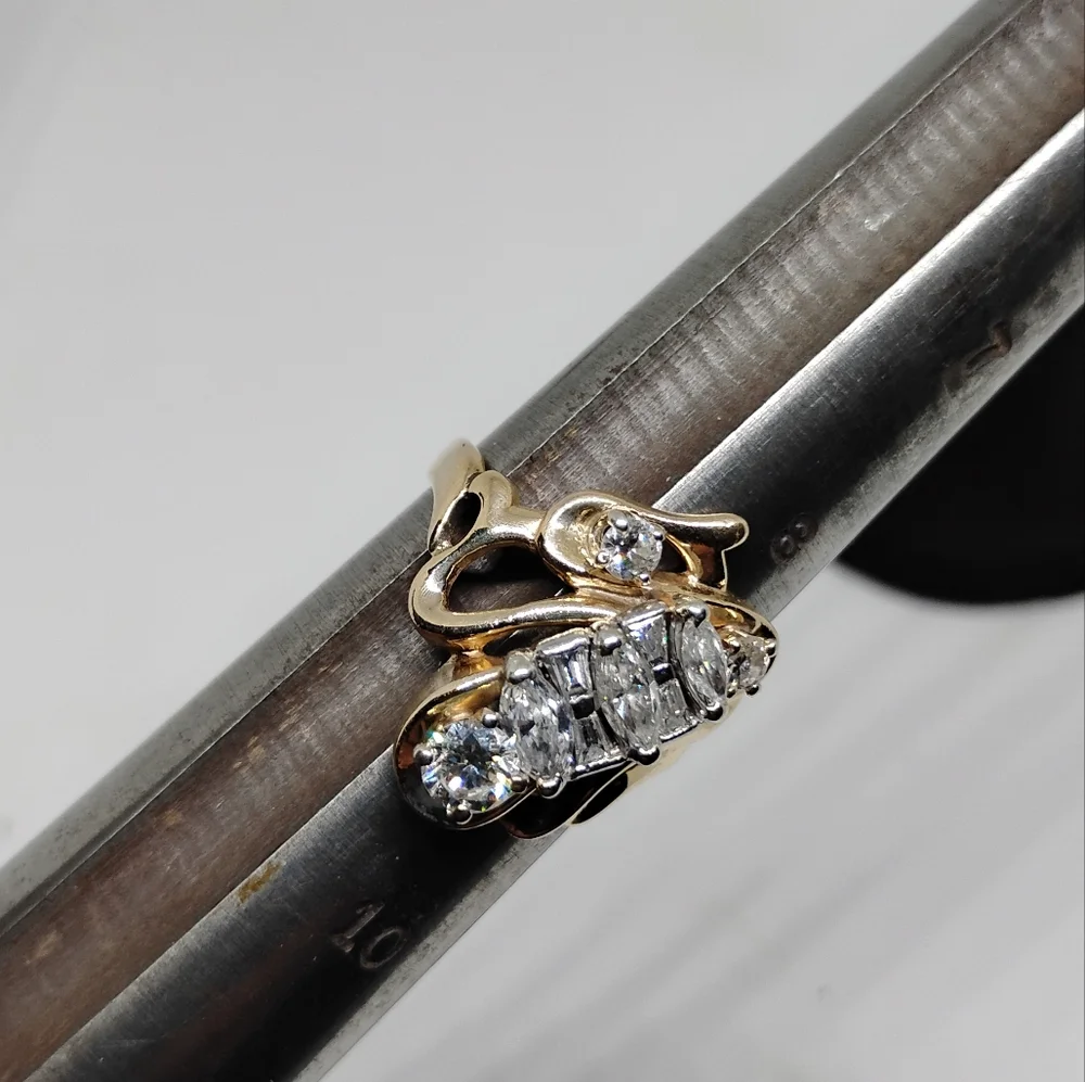 Ladies Statement Ring - Picture 6 of 6